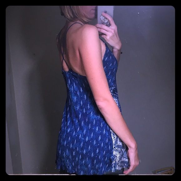 Kimchi Blue Urban Outfitters tank top - Picture 3 of 4